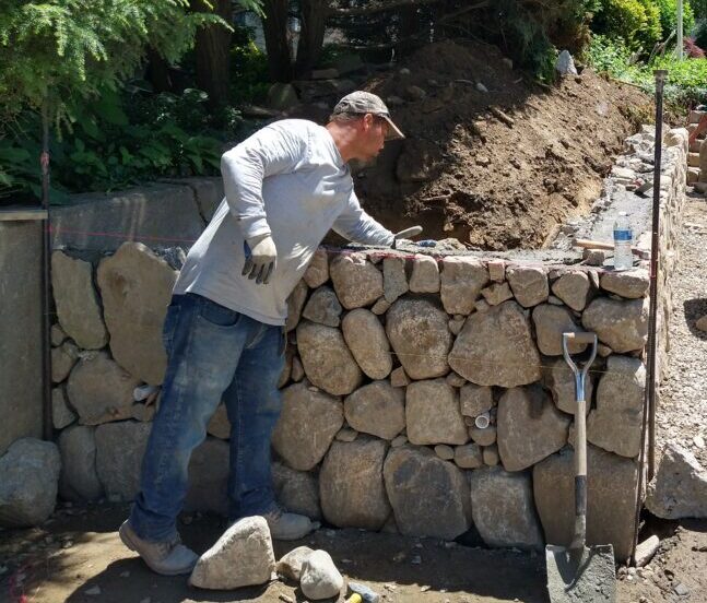 Building Walls with Full Stone Construction