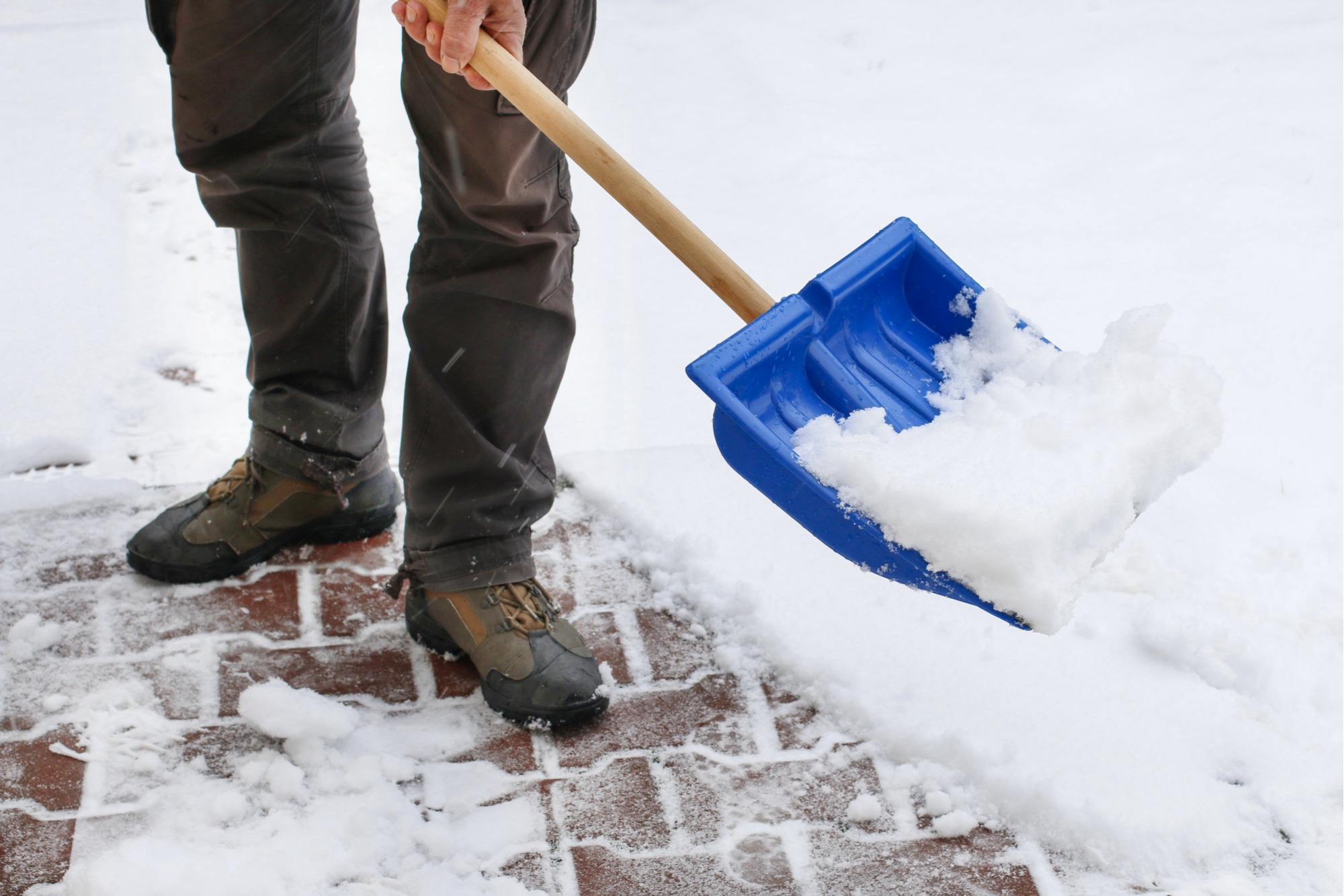 Best practices for snow and ice removal on masonry surfaces